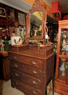 A 1910 dresser at the Umatilla Antiques Market is one of the store’s most prized pieces.